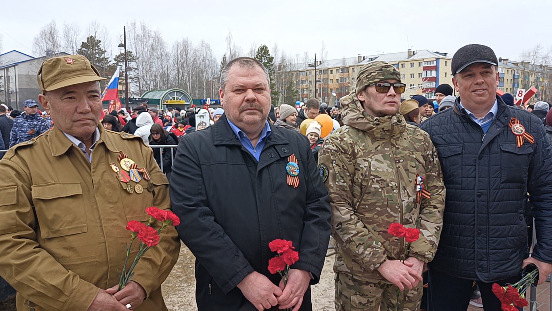СЕГОДНЯ СОСТОЯЛСЯ МИТИНГ КО ДНЮ ВЕЛИКОЙ ПОБЕДЫ.